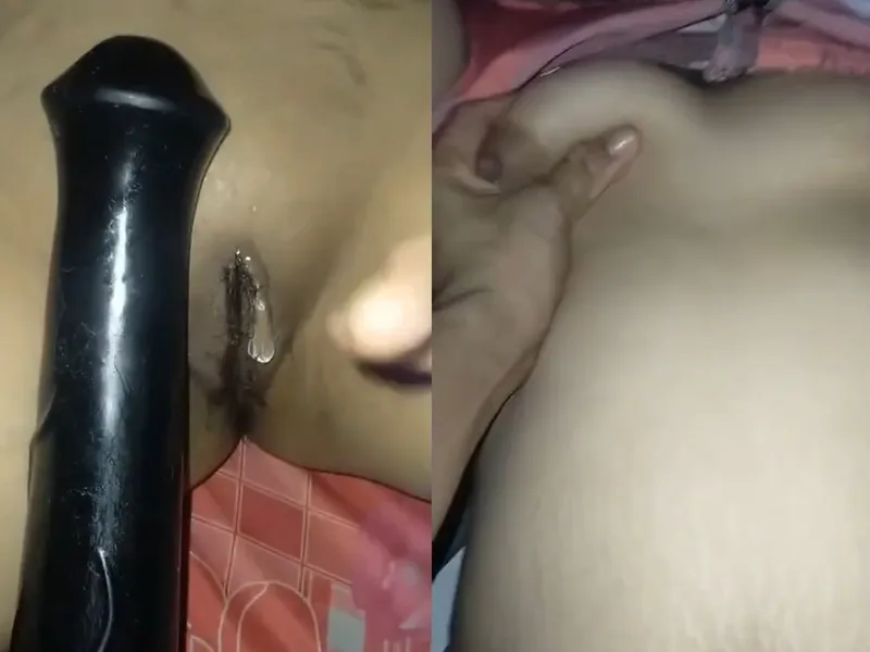 Con ghệ xinh tươi vú ngon bướm múp móc lồn bằng sextoy cực sướng